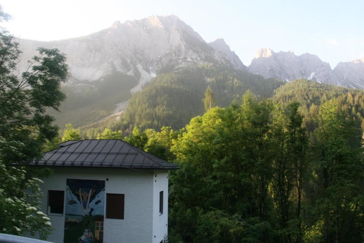 Dolomiti House Hotel Cibiana ภายนอก รูปภาพ