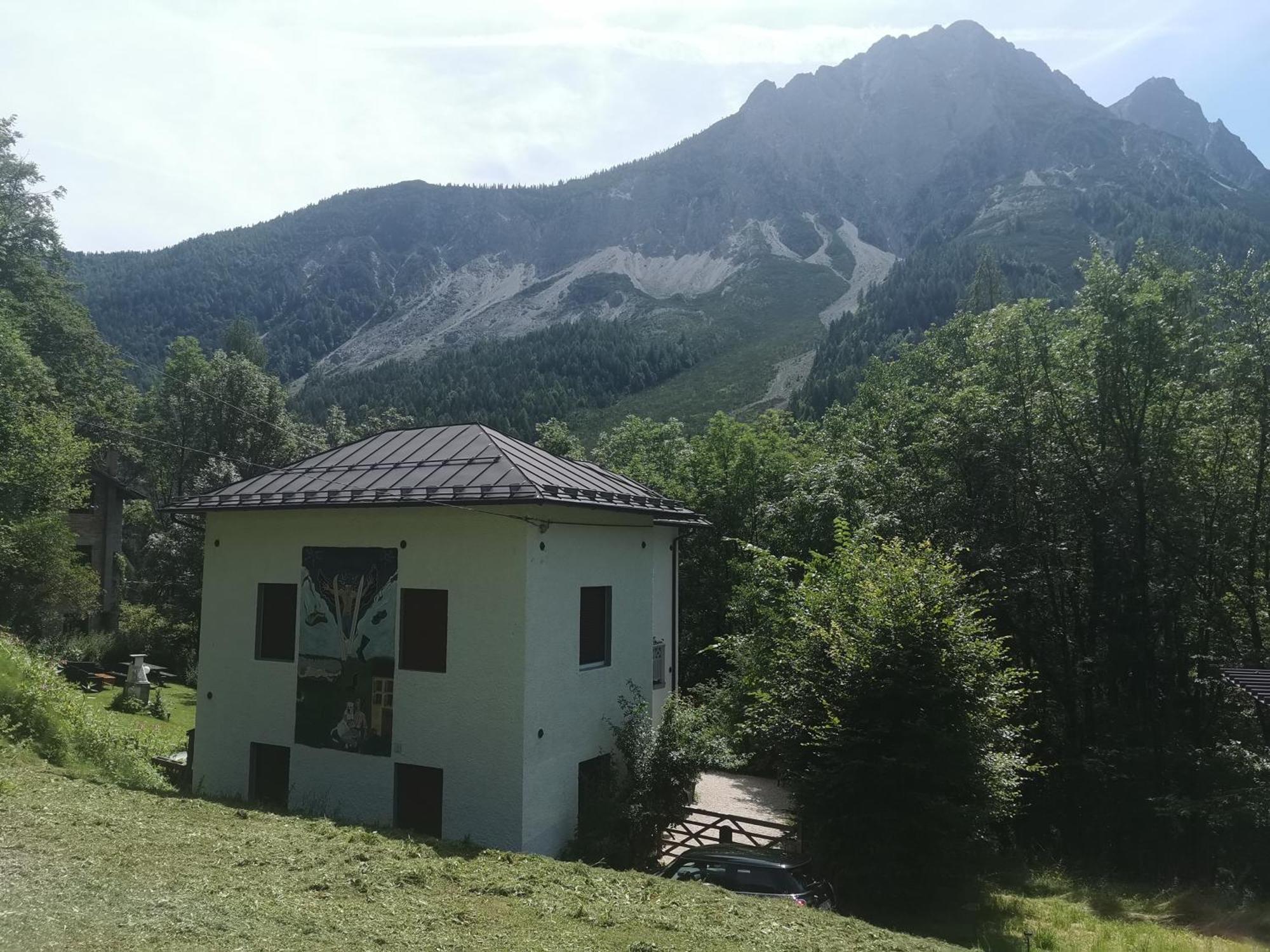 Dolomiti House Hotel Cibiana ภายนอก รูปภาพ