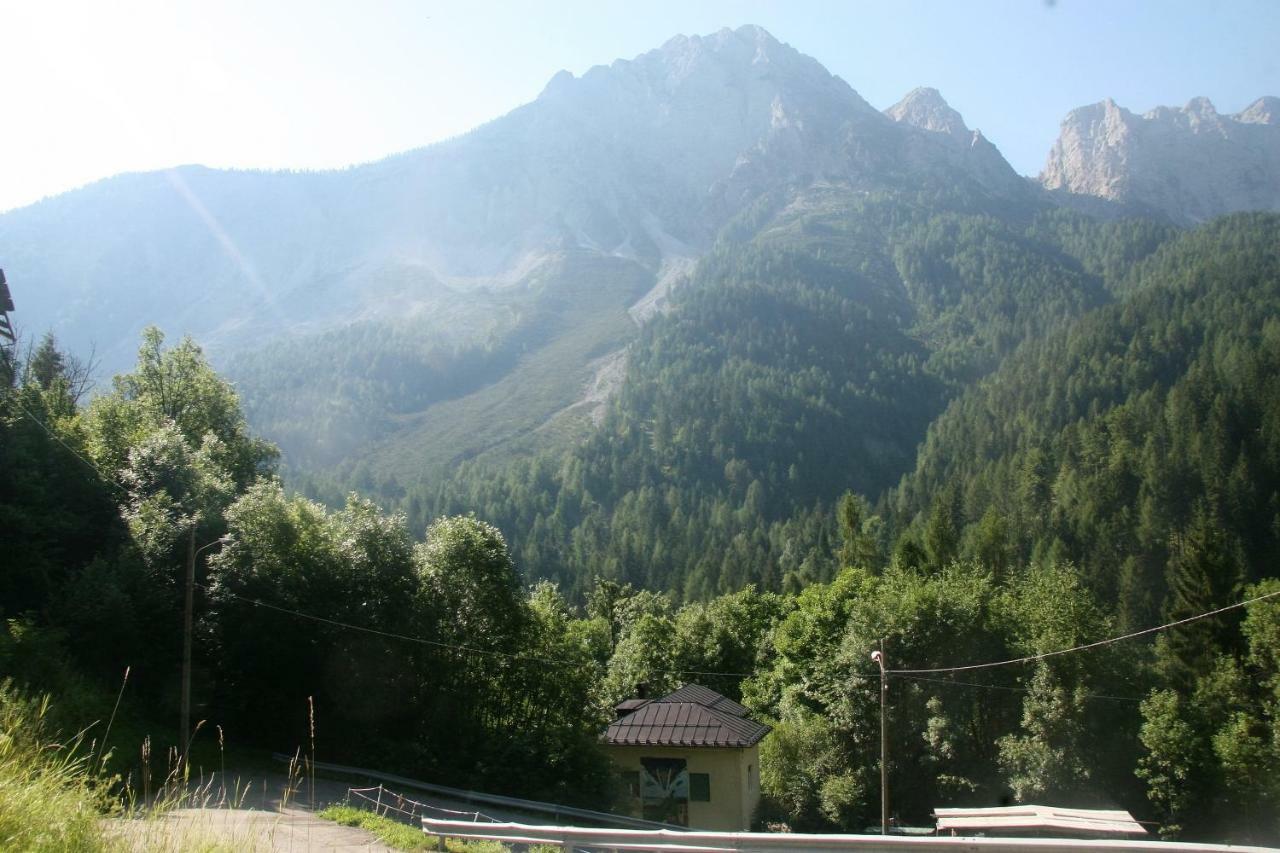 Dolomiti House Hotel Cibiana ภายนอก รูปภาพ