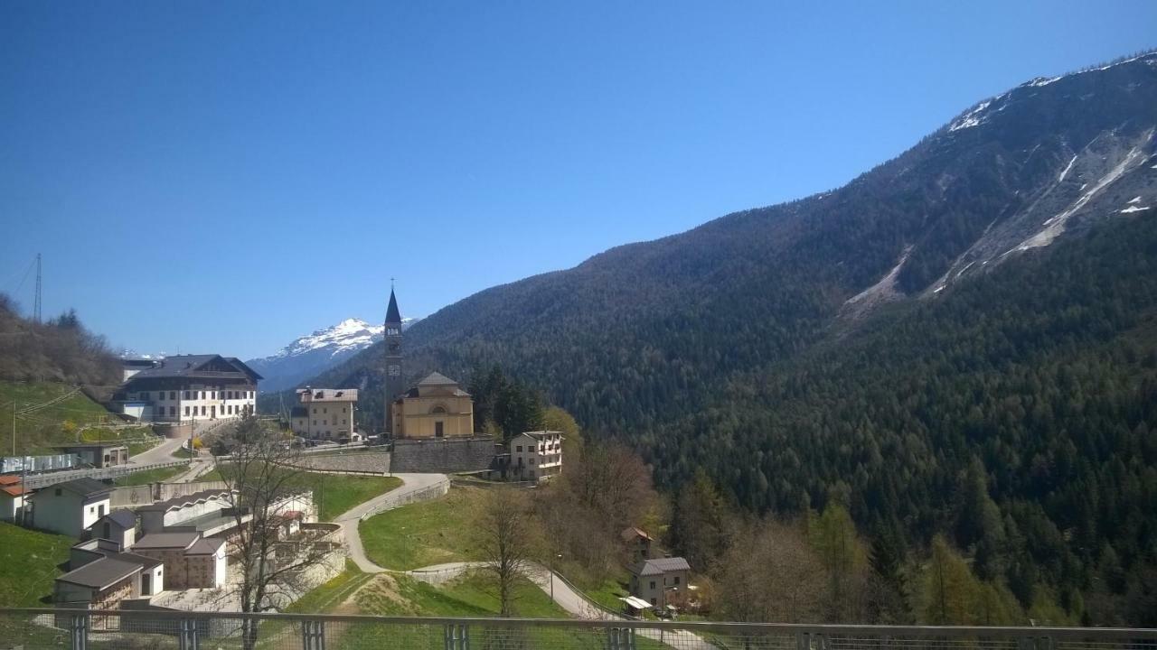 Dolomiti House Hotel Cibiana ภายนอก รูปภาพ